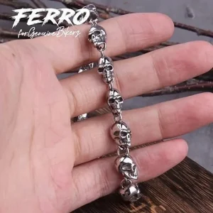 Pulseira Com Caveiras