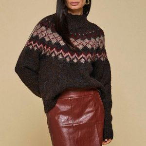 Blusa feminina de gola alta jacquard geométrico busto