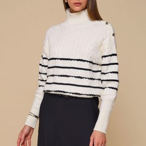 Blusa feminina de tricô listrada